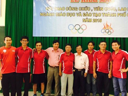 Công đoàn viên trường tham gia Hội thao công chức, viên chức, lao động  ngành Giáo dục và Đào tạo thành phố Cần Thơ, năm 2015